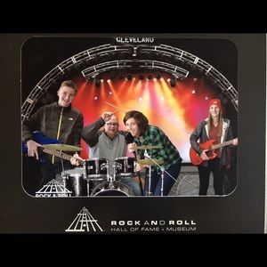 Meet your Posher, Kari